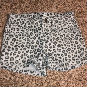 grey cheetah print jean shorts